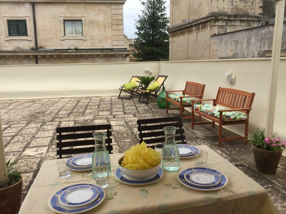 Historic Terrace Apartment Lecce Exterior photo